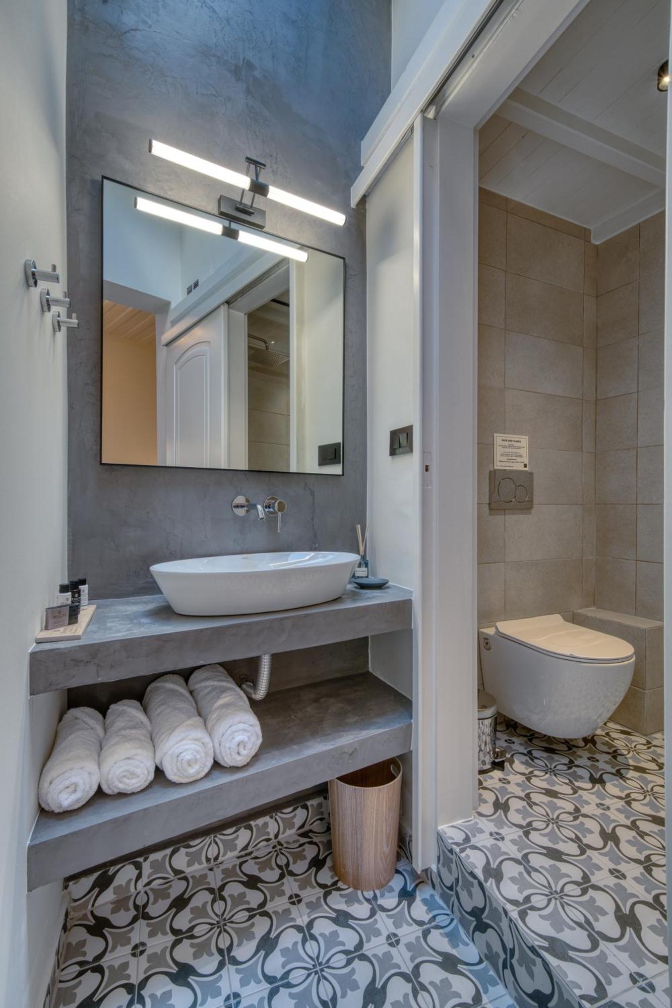 Vittore Gambello Rooms นาฟปลิโอ ภายนอก รูปภาพ